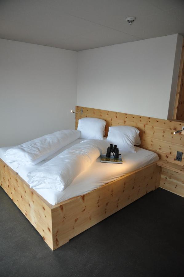 Berghotel Mettmen Schwanden  Exteriör bild