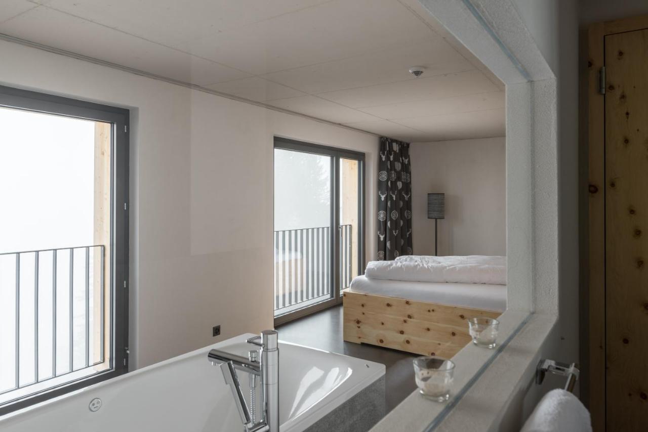 Berghotel Mettmen Schwanden  Exteriör bild